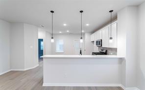 2408 Hollyhill Way - Photo 4