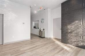 4833 Medical Center Drive - Photo 3