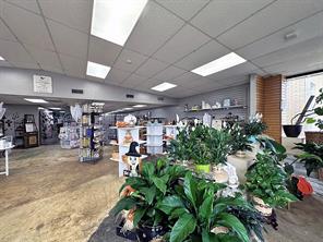 407 E Tyler Street - Photo 5