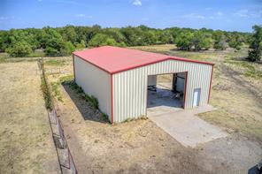 4183 County Rd 2596 - Photo 19