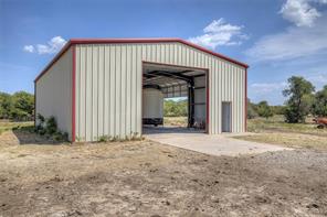 4183 County Rd 2596 - Photo 21