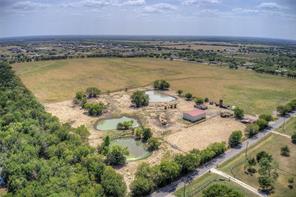 4183 County Rd 2596 - Photo 7