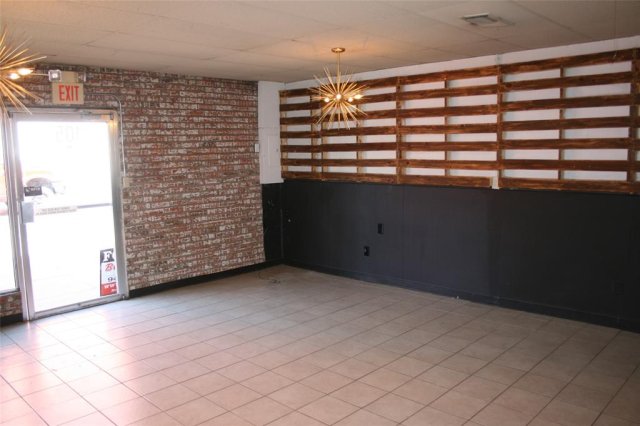 10507 SW 1st Street