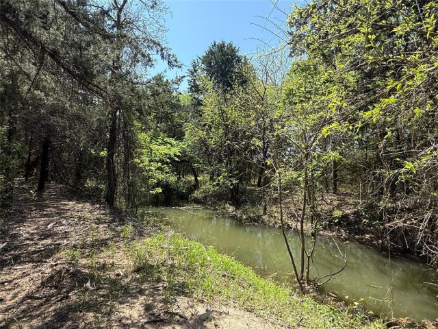 261 Catholic Cemetery Road