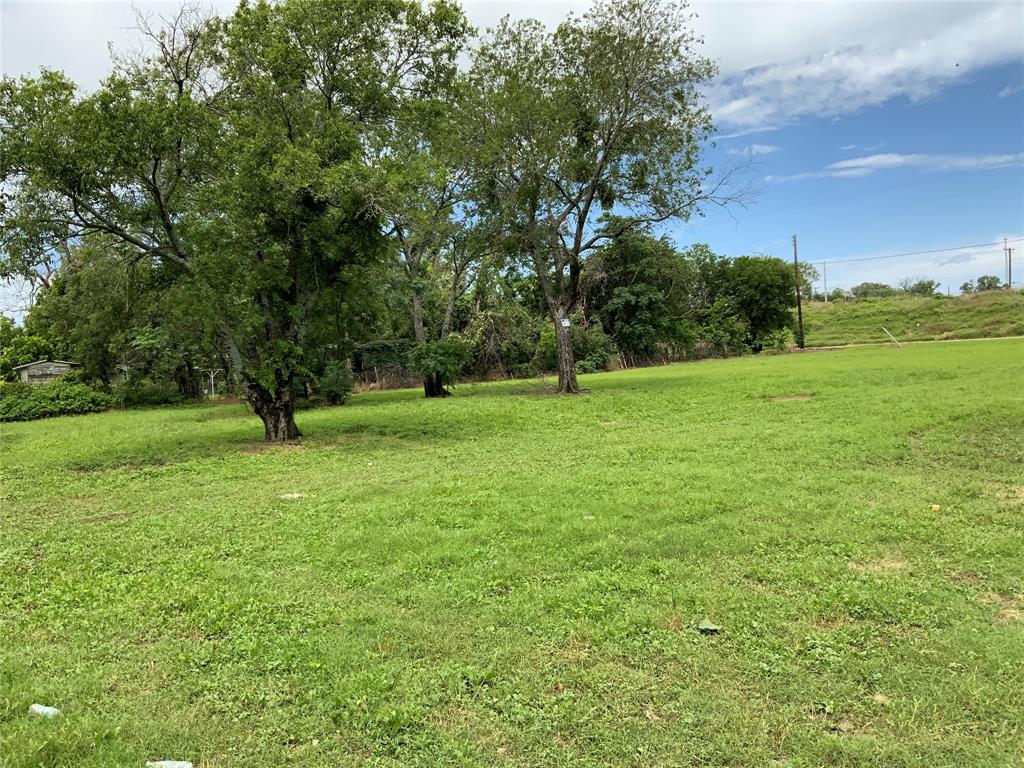 710 E Park Street - Photo 3