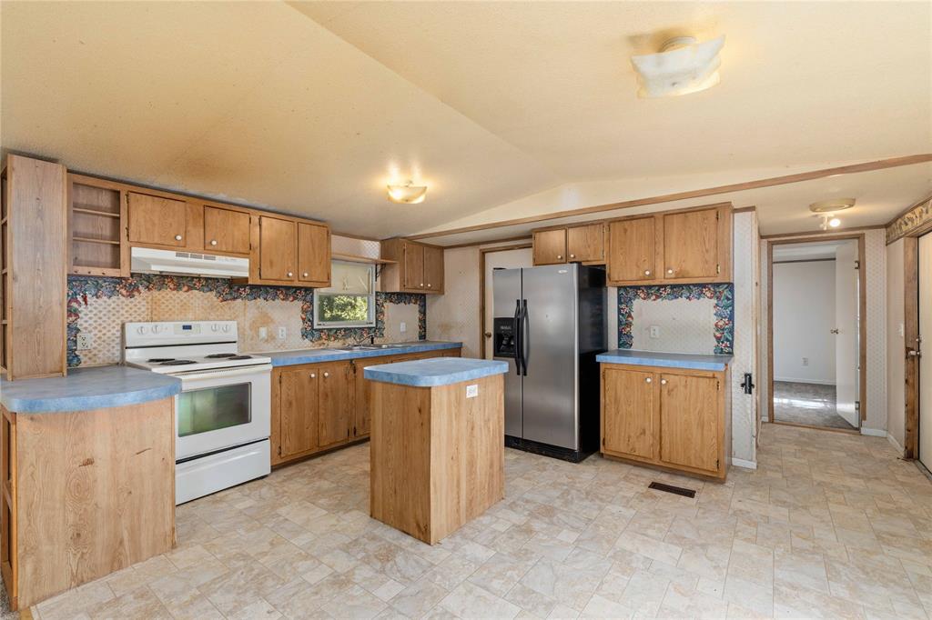 7000 N FM 585 - Photo 14