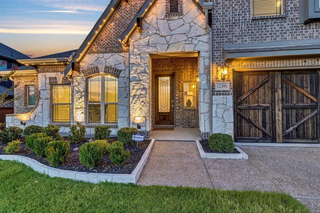 1239 Treasure Trail - Photo 2