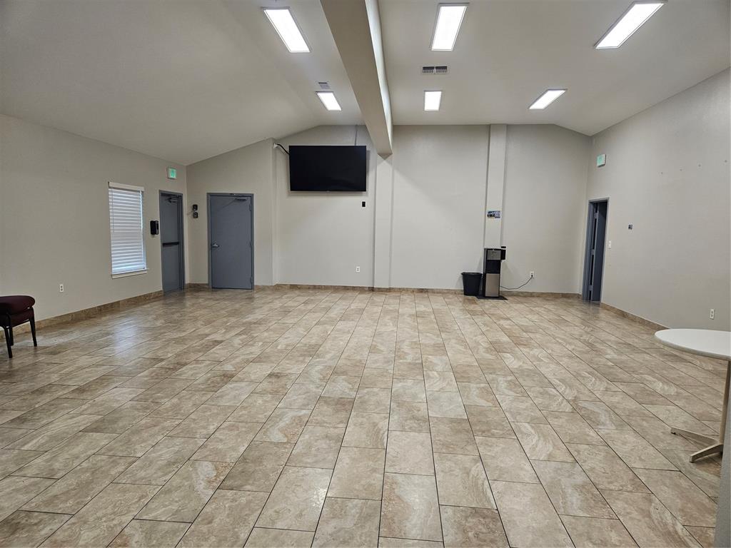 1000 Centennial Boulevard - Photo 18
