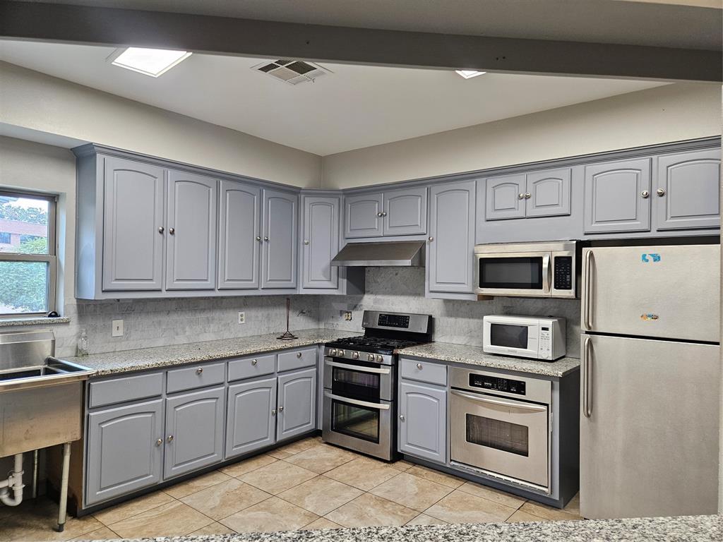 1000 Centennial Boulevard - Photo 27