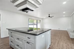900 Roberts Street - Photo 11
