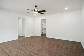 900 Roberts Street - Photo 18