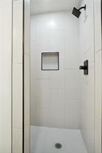 900 Roberts Street - Photo 20
