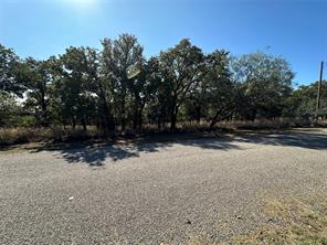 436 Greenbriar Drive - Photo 2