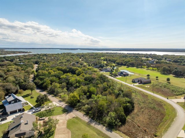 17134 Woodlawn Drive