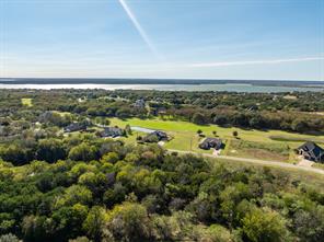 17136 Woodlawn Drive - Photo 2