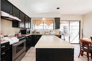 1802 Westgate Drive - Photo 8