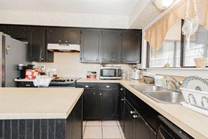 1802 Westgate Drive - Photo 9