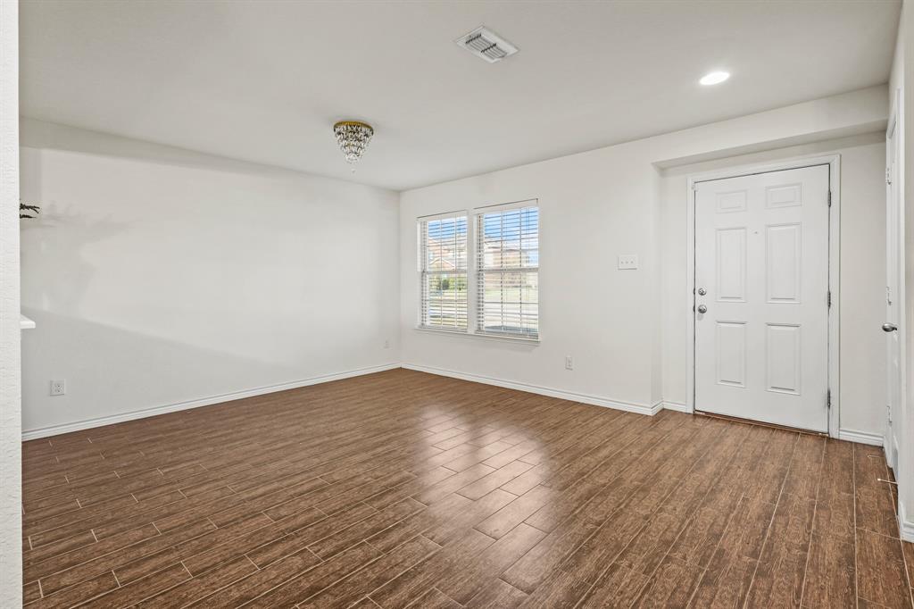 728 Jewelflower Drive - Photo 3