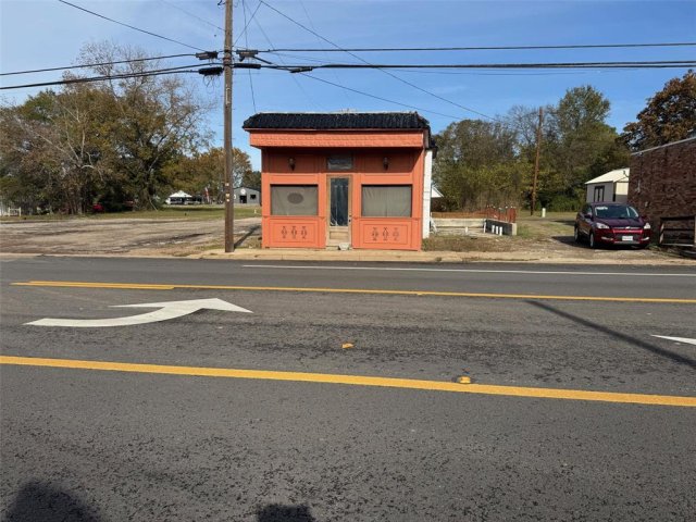 178 Main