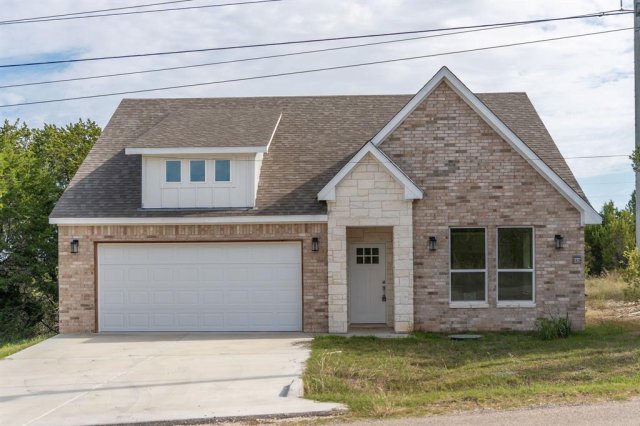 5829 Black Pine Circle
