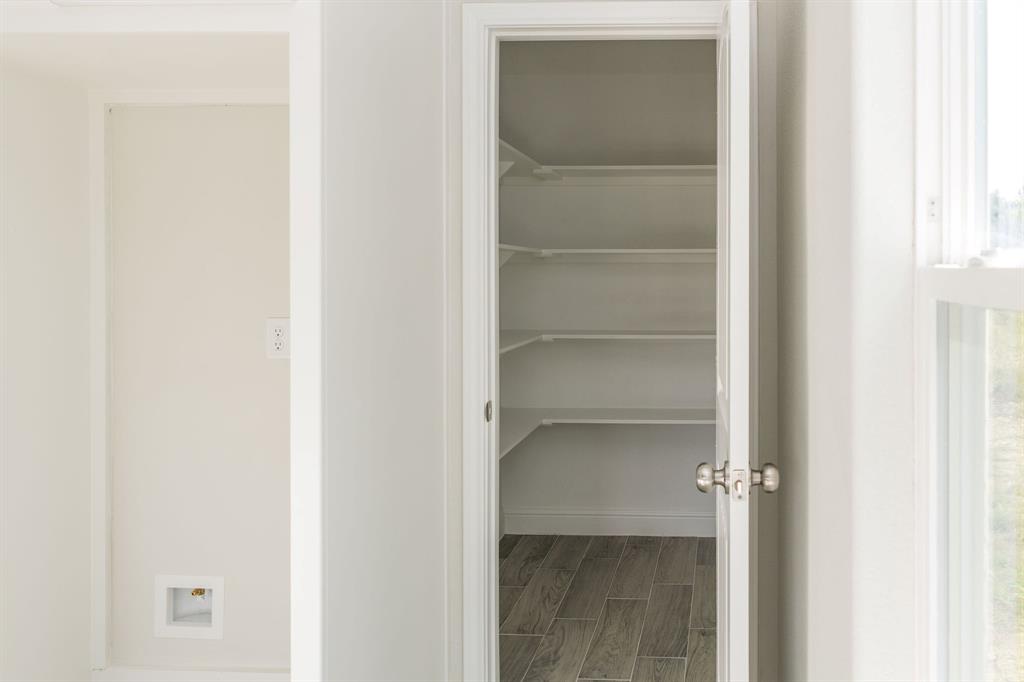 5829 Black Pine Circle - Photo 6