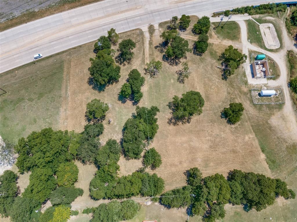 6851 Lakeview Parkway - Photo 6