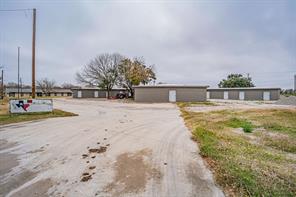 715 Sheehan - Photo 7