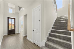 2508 Grinnel Drive - Photo 2
