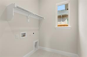 2508 Grinnel Drive - Photo 4