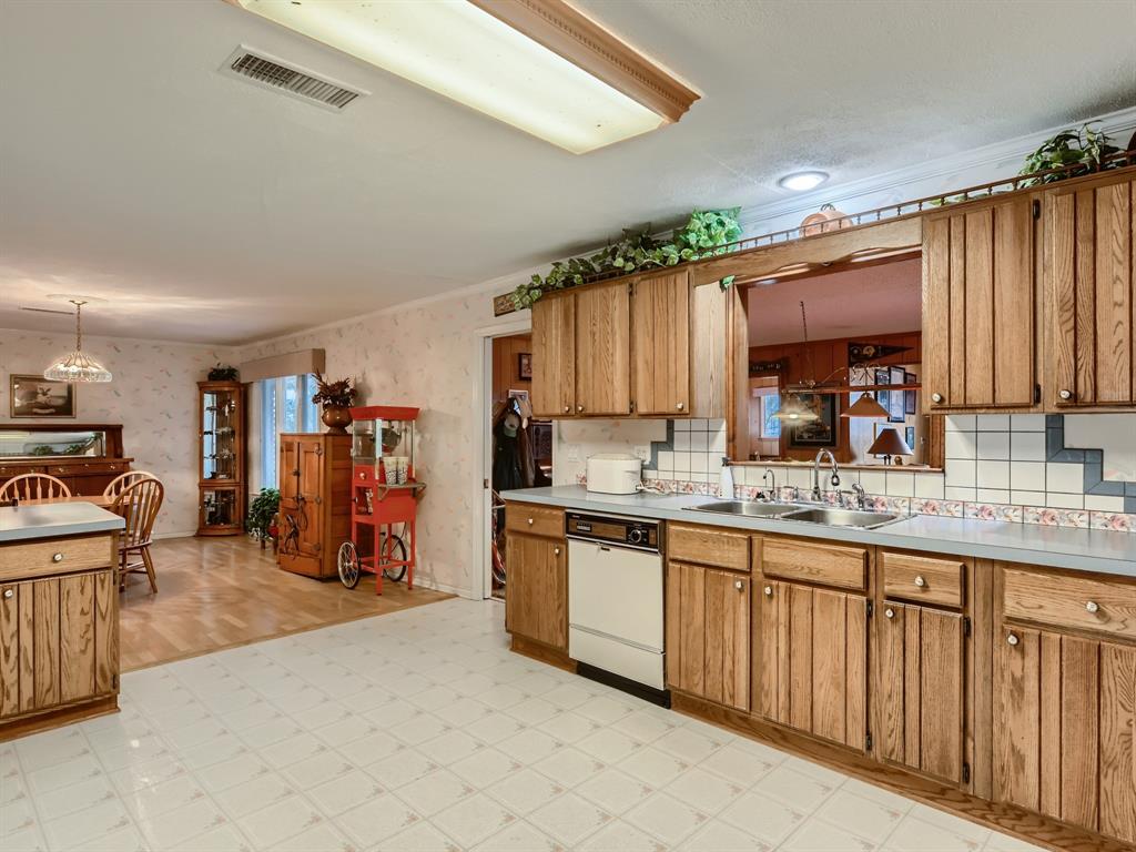 4260 Lasater Road - Photo 12