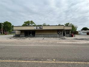 228 W Grand Street - Photo 2