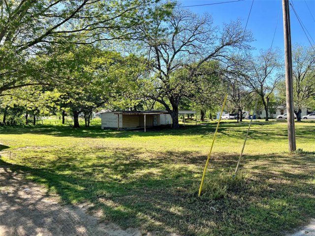 400 Dallas Street