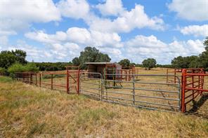 406 County Road 1744 - Photo 6