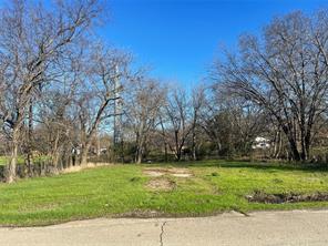 250 W Marshall Street - Photo 4