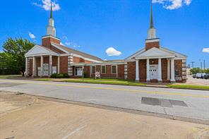 2703 Wesley Street - Photo 4