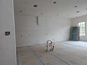 8753 Happy Hollow Drive - Photo 10