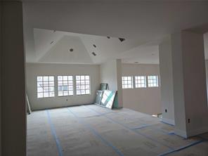 8753 Happy Hollow Drive - Photo 16
