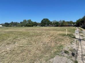 1230 Pioneer Road - Photo 6