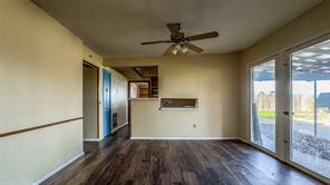 719 E Highway 67 - Photo 22