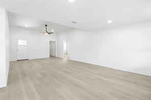 804 Bella Boulevard - Photo 3