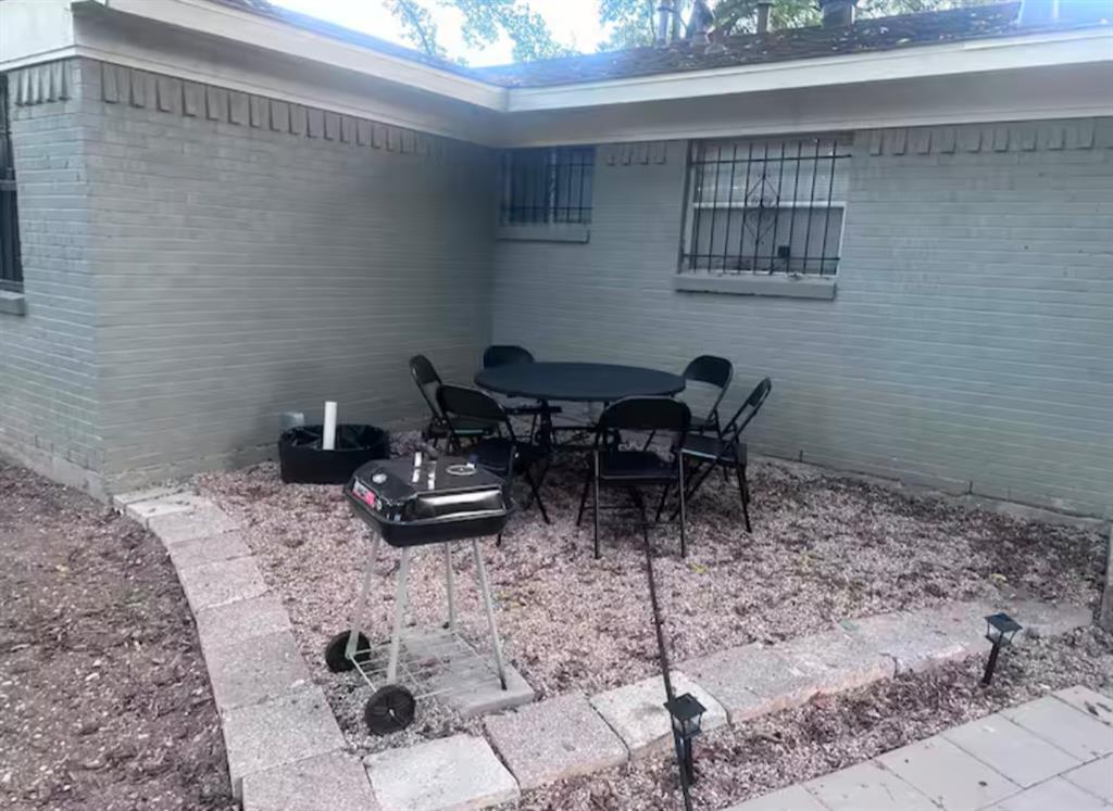 3915 Ambrose Drive - Photo 16