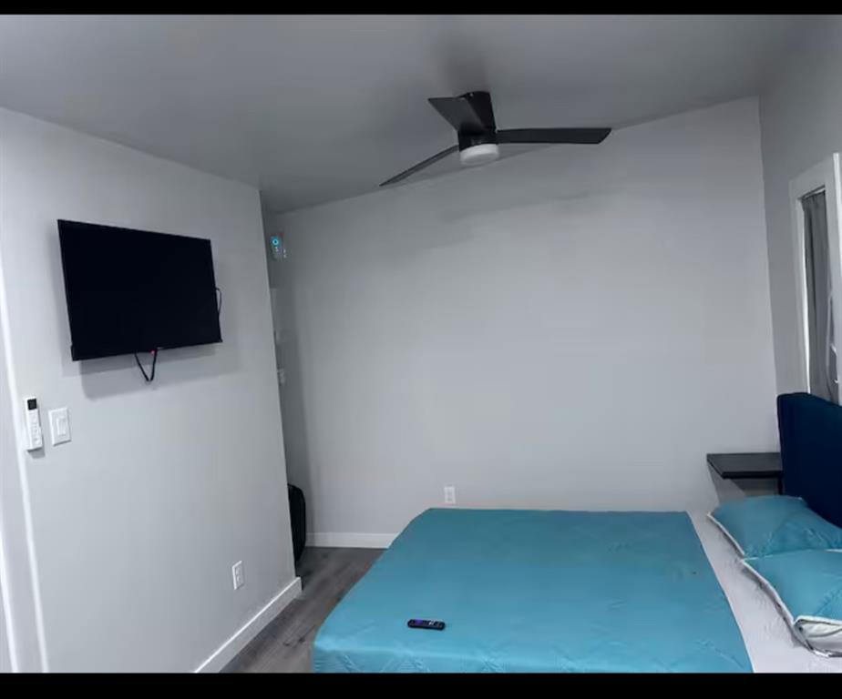 3915 Ambrose Drive - Photo 24
