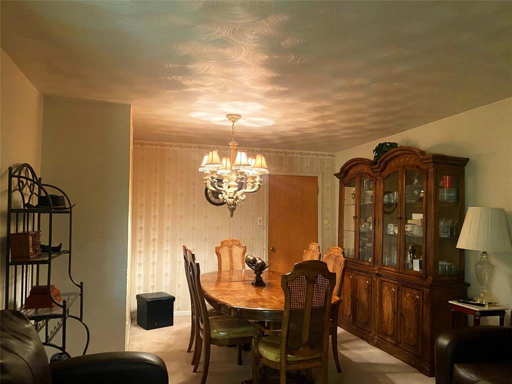 1136 E Five Mile Parkway - Photo 7