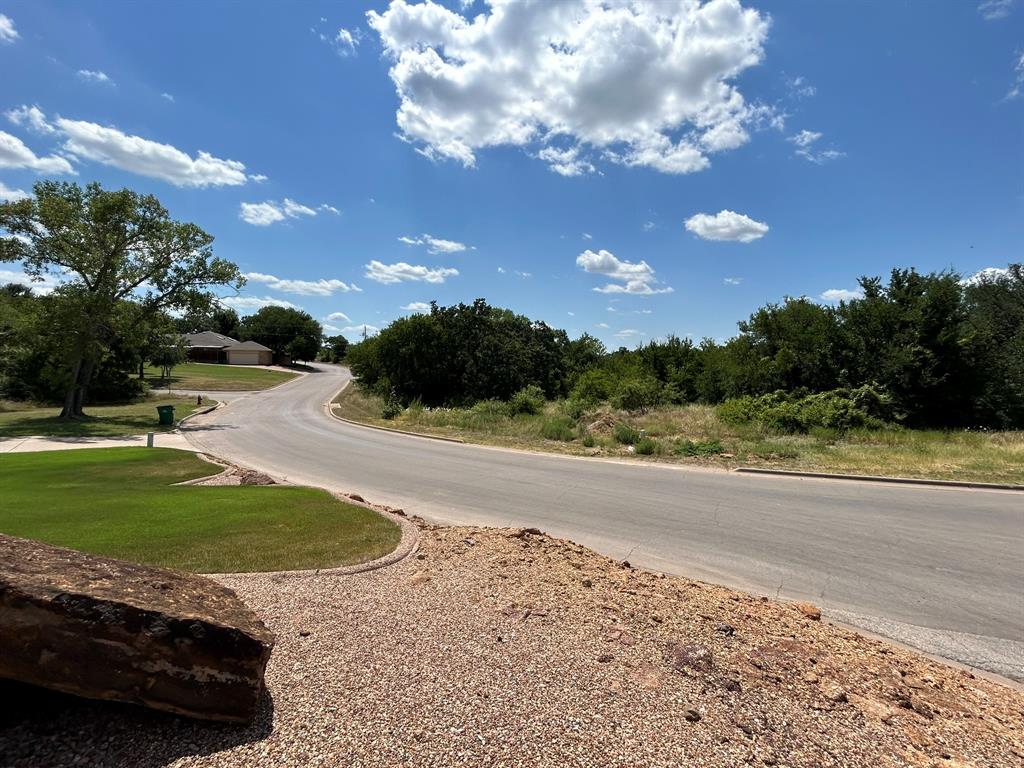 1414 Normandy Drive, Graham, TX, USA - Photo 1