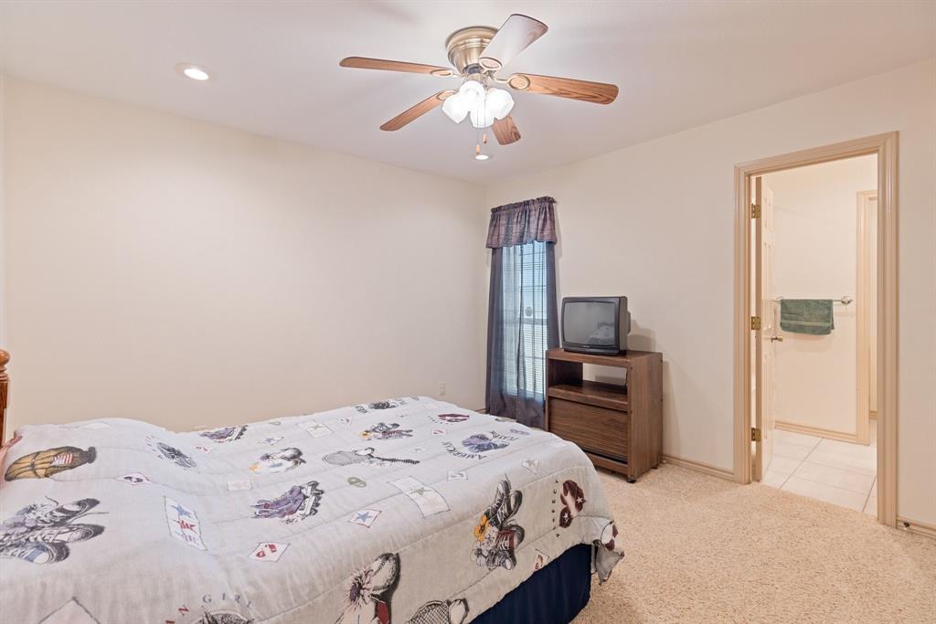 1310 County Road 3566 - Photo 28