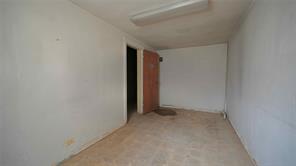 111 W Gilbert Street - Photo 18