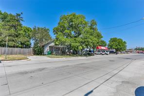 700 W Highway 82 - Photo 16