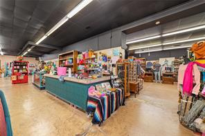 217 S Commercial Avenue - Photo 11