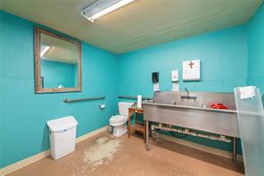 217 S Commercial Avenue - Photo 22