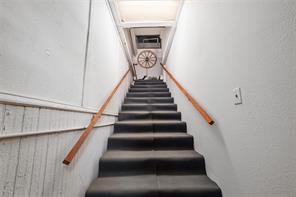 217 S Commercial Avenue - Photo 23